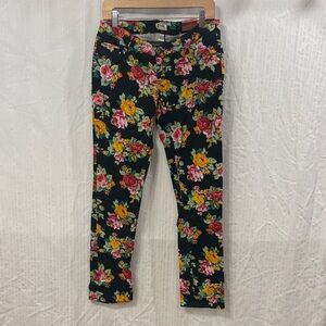 NWT Mudd Floral Skinny Jeans